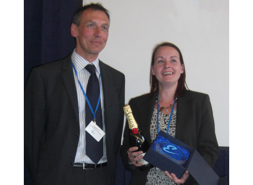 From left to right:  Paul Barnes, UK & Eire MD, Eptica with Zoe Green, Sales Manager, Haven