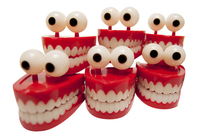 Group of chattering teeth