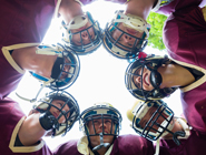 huddle-185