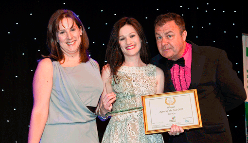 Amanda-Davies,-Ellie-Kiss,-Paul-Ross