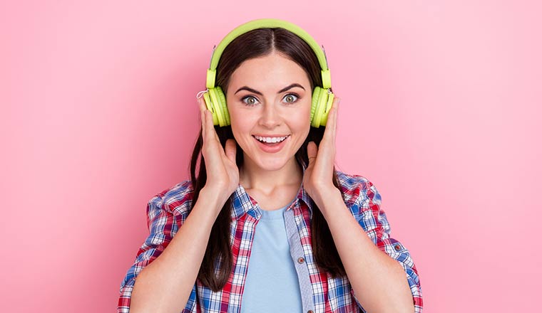 lady wearing yellow headphones