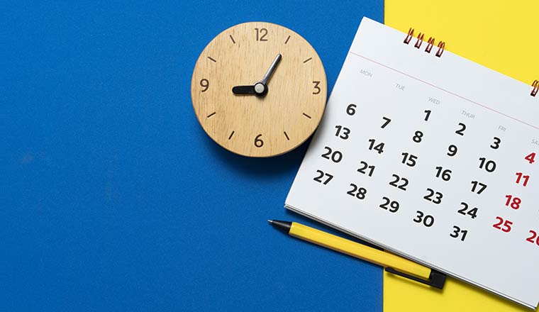 An image of a clock and a calendar representing shift patterns