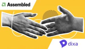 2 people shaking hands